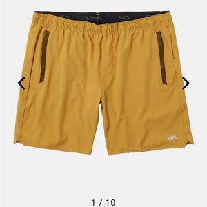 NWT RVCA Yogger Stretch Elastic Waist Shorts